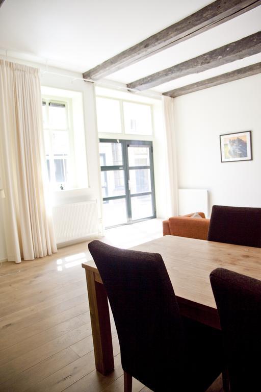 Gelkingehof Aparthotel Groningen Bagian luar foto