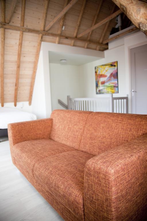 Gelkingehof Aparthotel Groningen Bagian luar foto