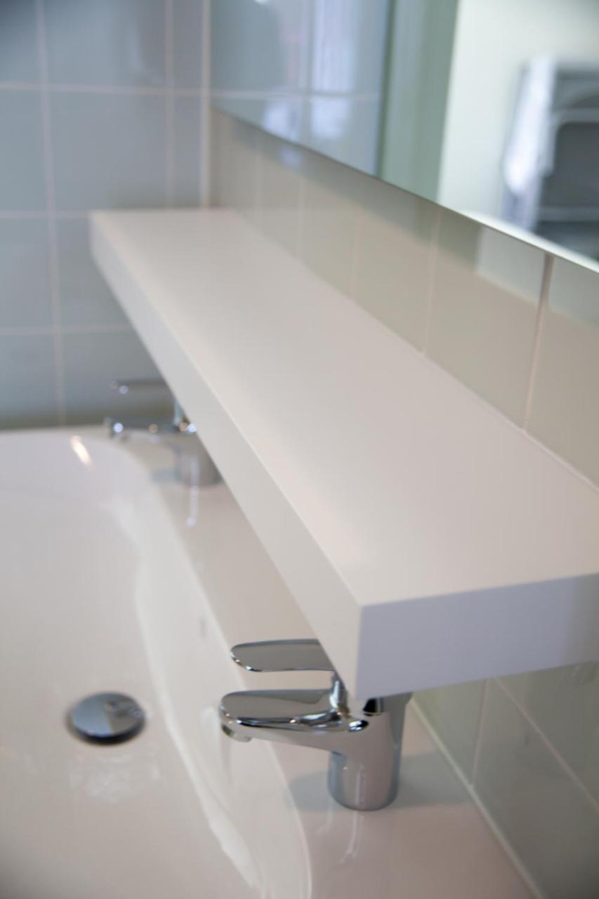 Gelkingehof Aparthotel Groningen Bagian luar foto